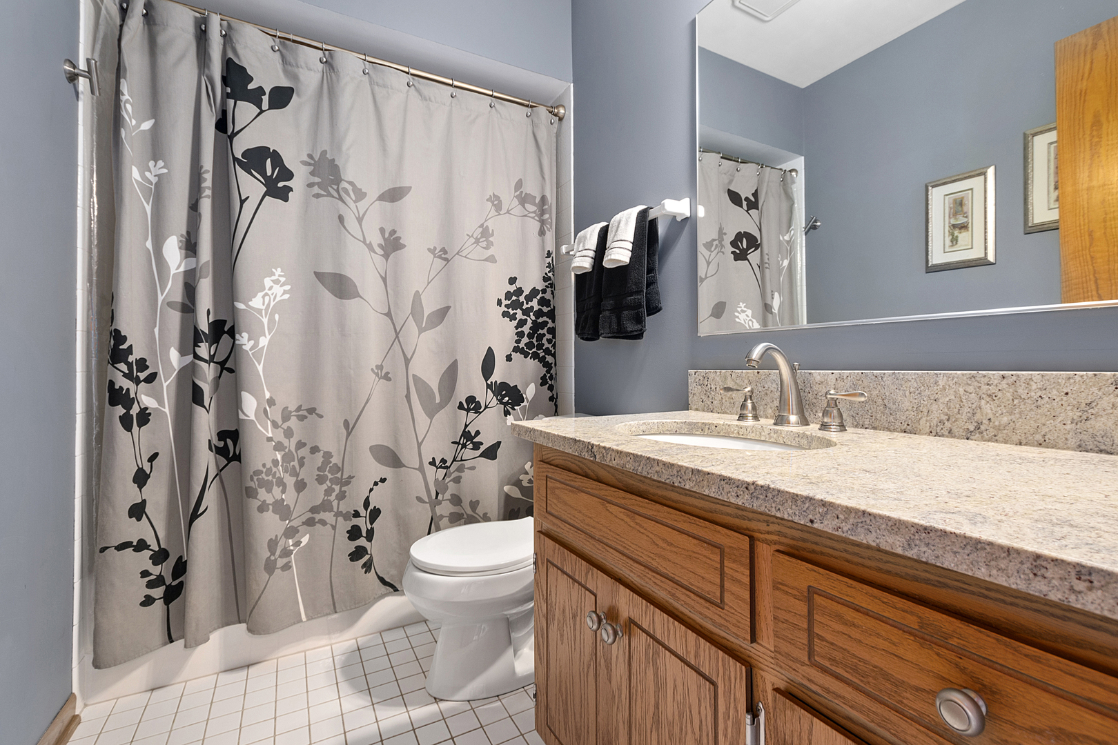 8249 161st Place, Tinley Park, IL 60477