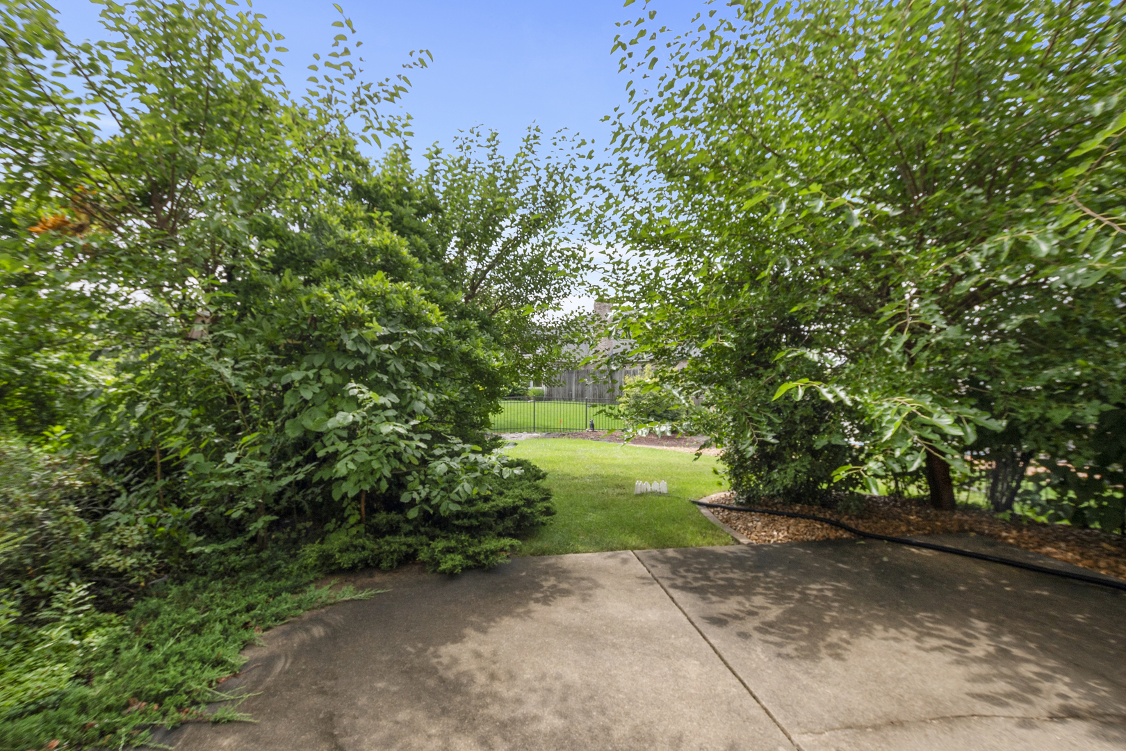 8249 161st Place, Tinley Park, IL 60477