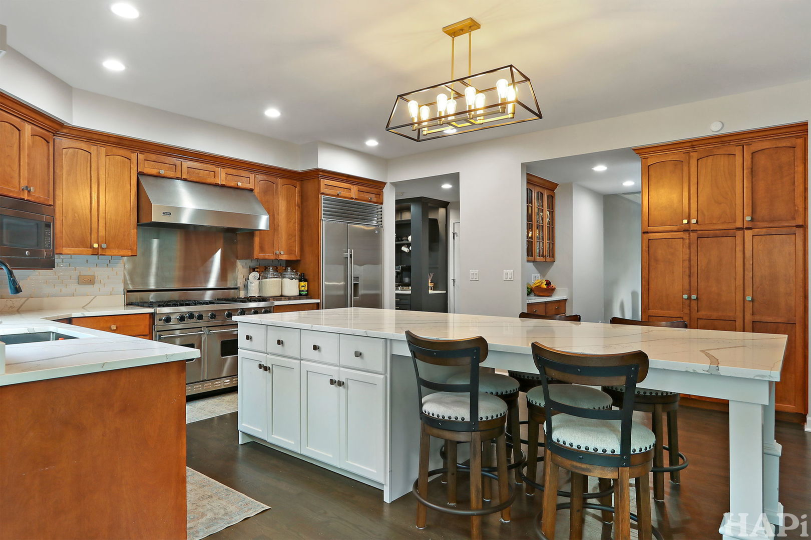 5676 Rosinweed Lane, Naperville, IL 60564
