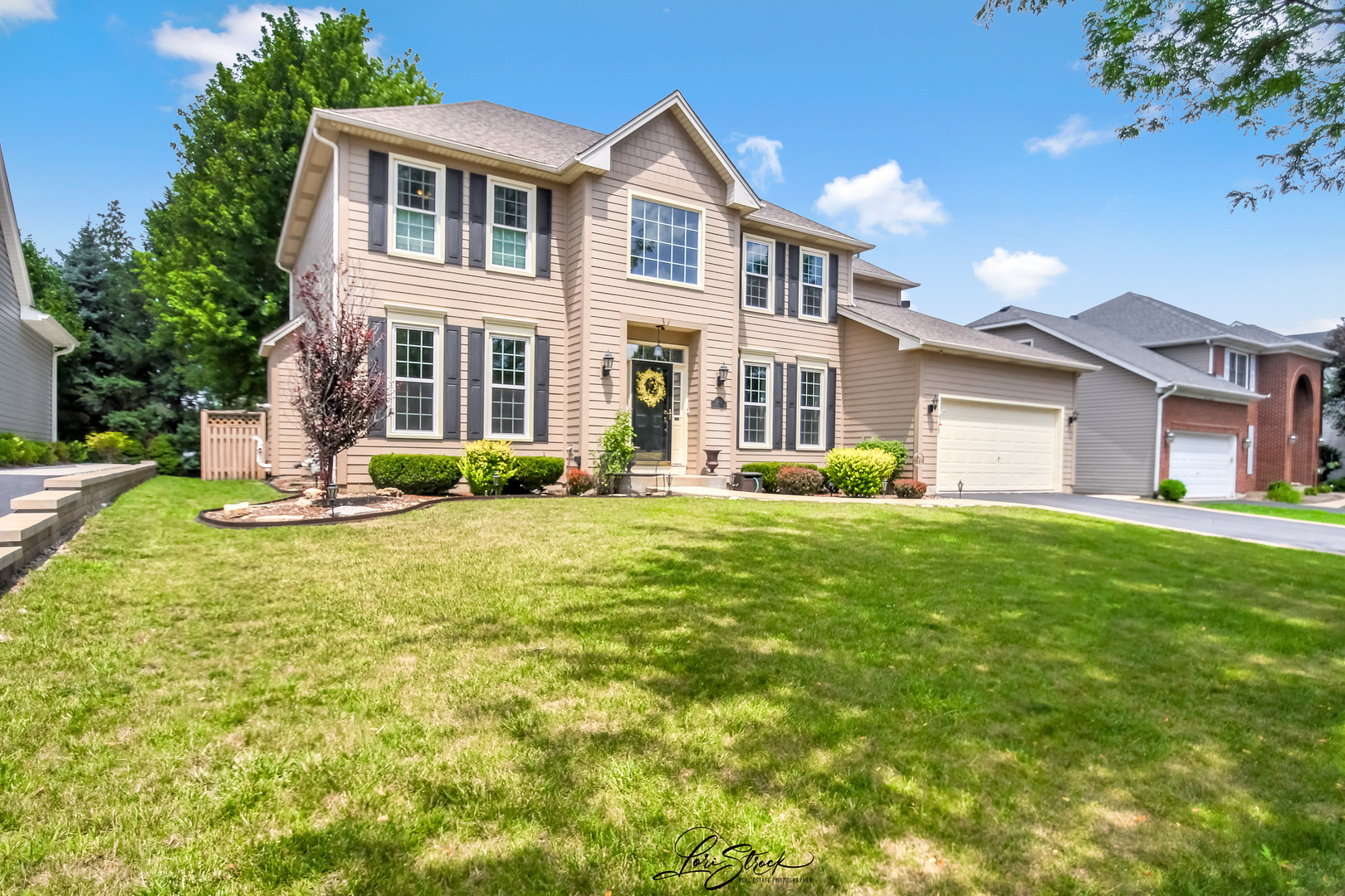 3172 SECRETARIAT Drive, Aurora, IL 60502