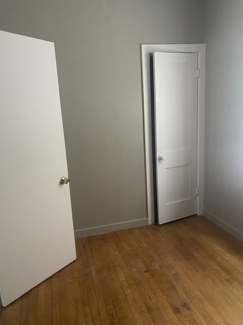 5219 W Madison Street, Chicago, IL 60644