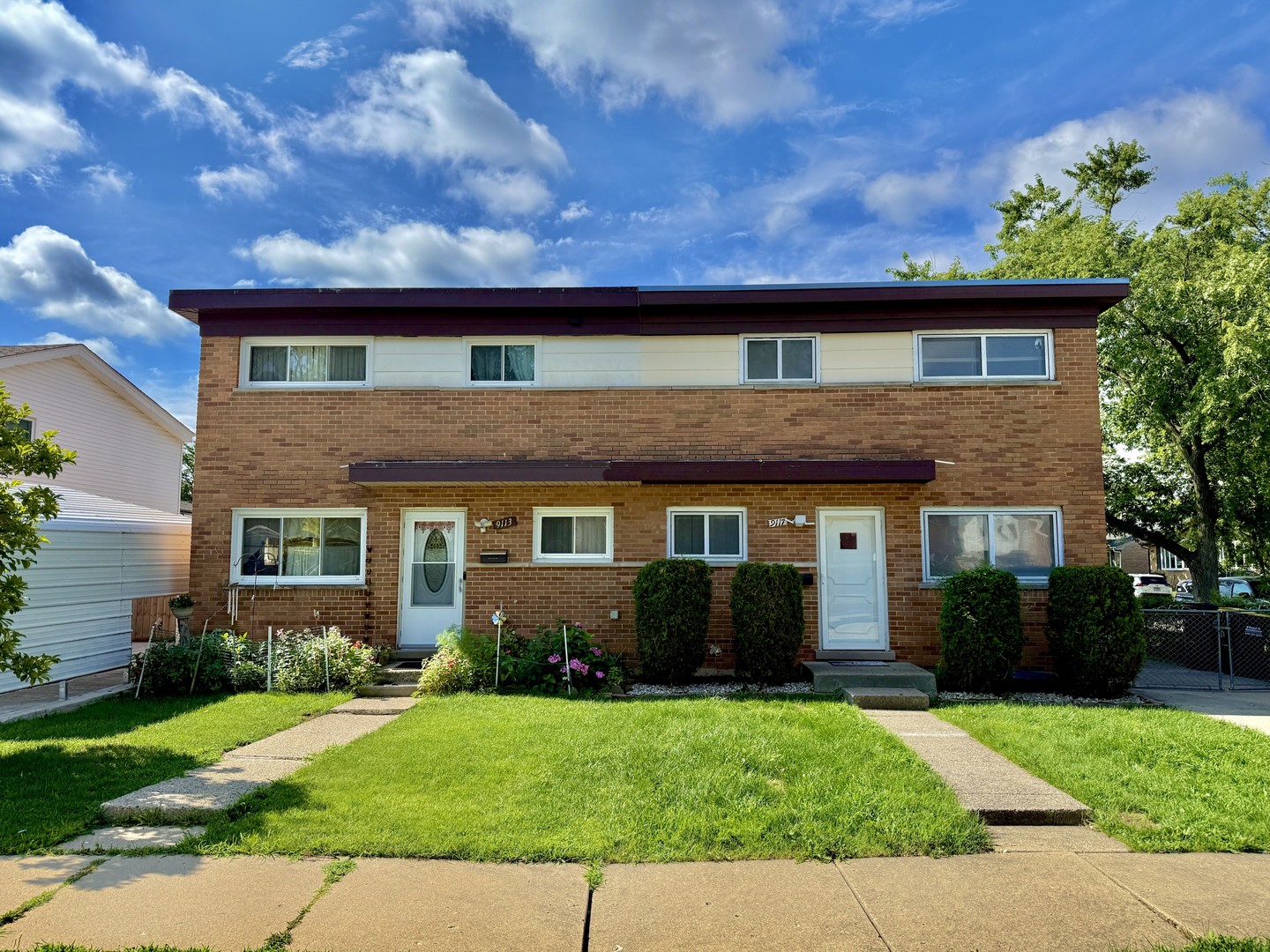 9117 Barberry Lane, Des Plaines, IL 60016