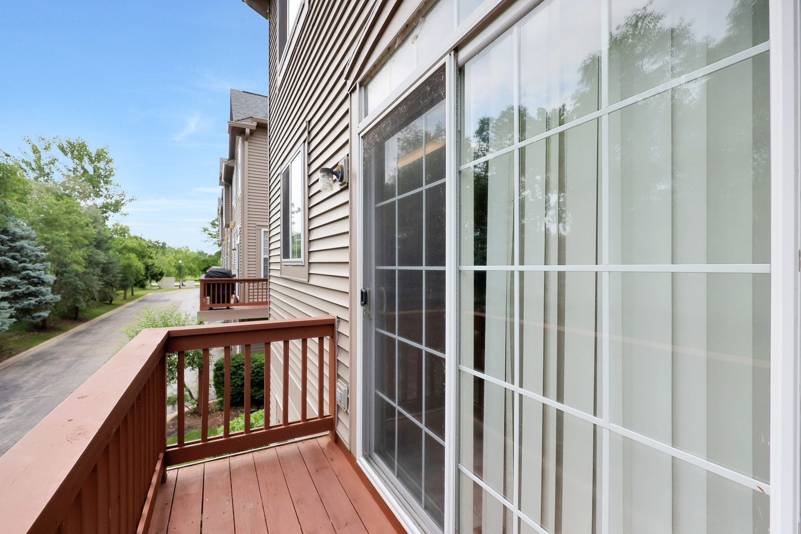 64 Village Station Lane, Grayslake, IL 60030