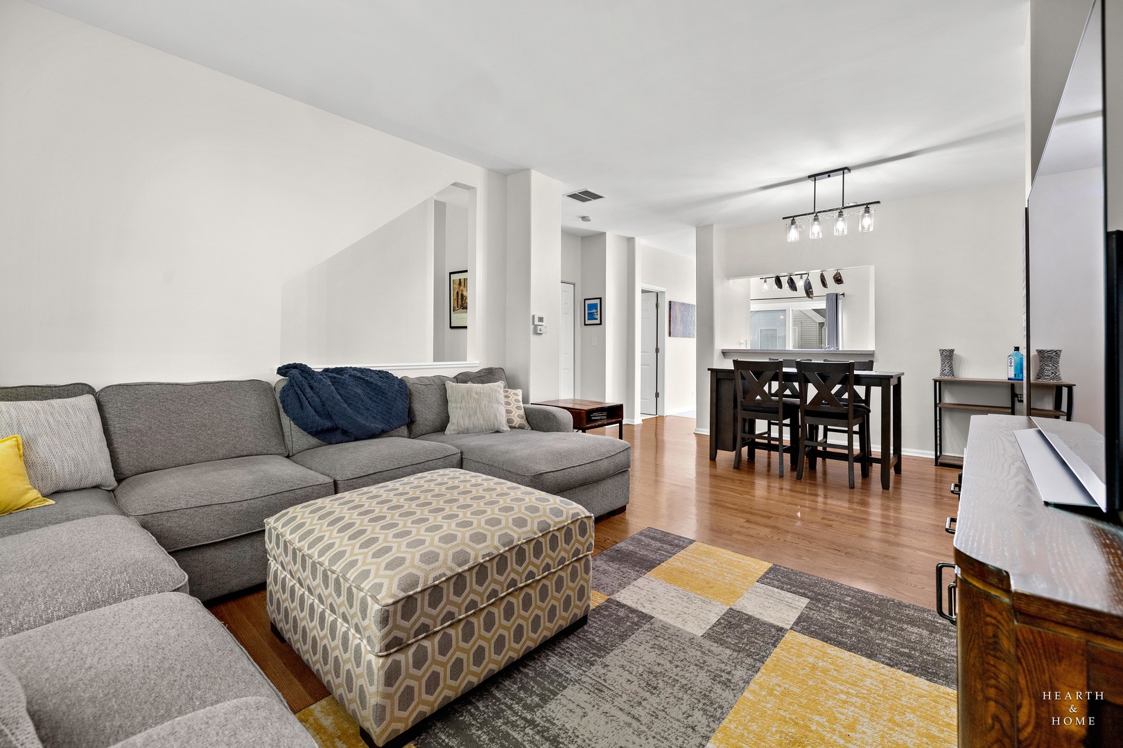 1309 New Haven Drive, Cary, IL 60013