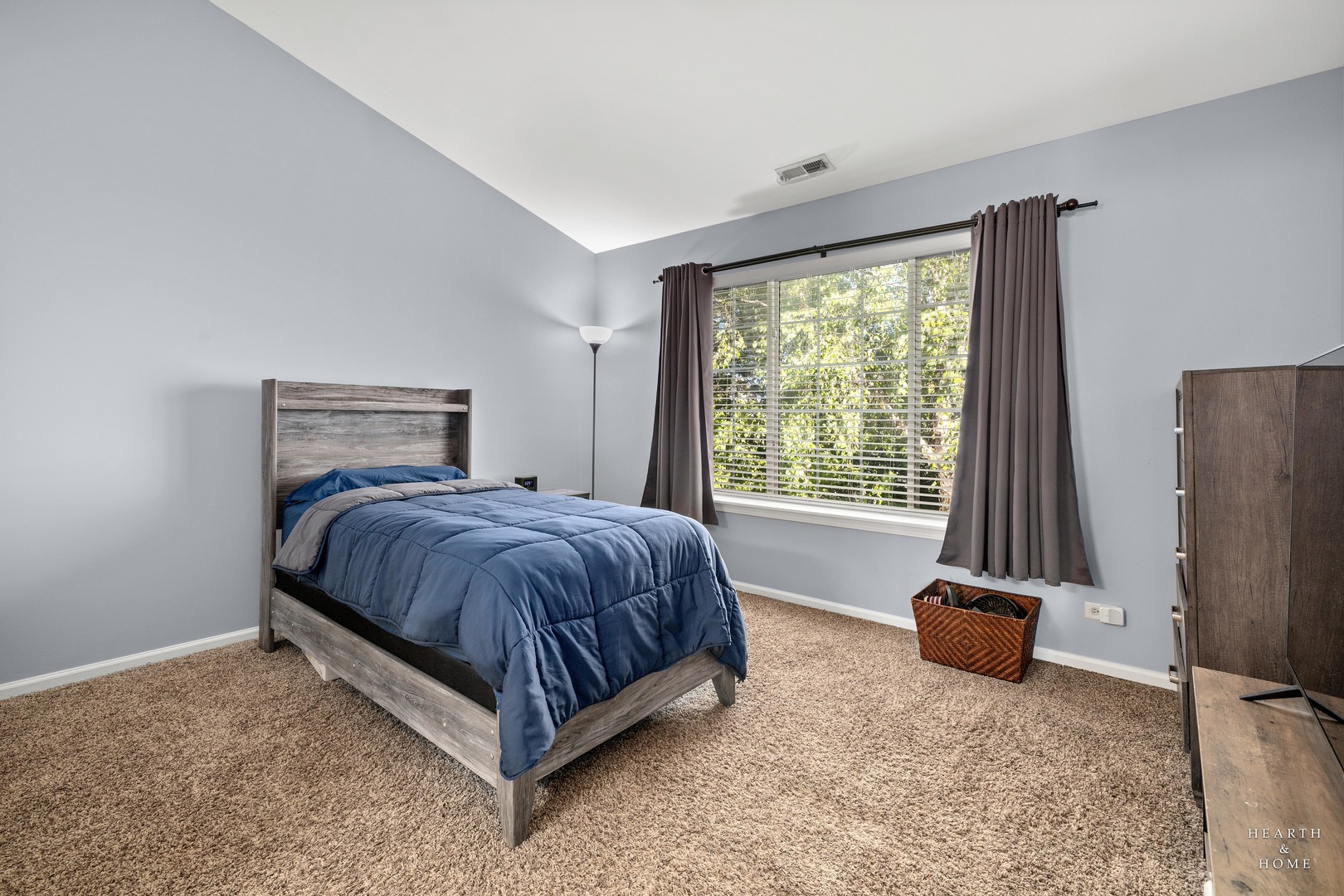1309 New Haven Drive, Cary, IL 60013