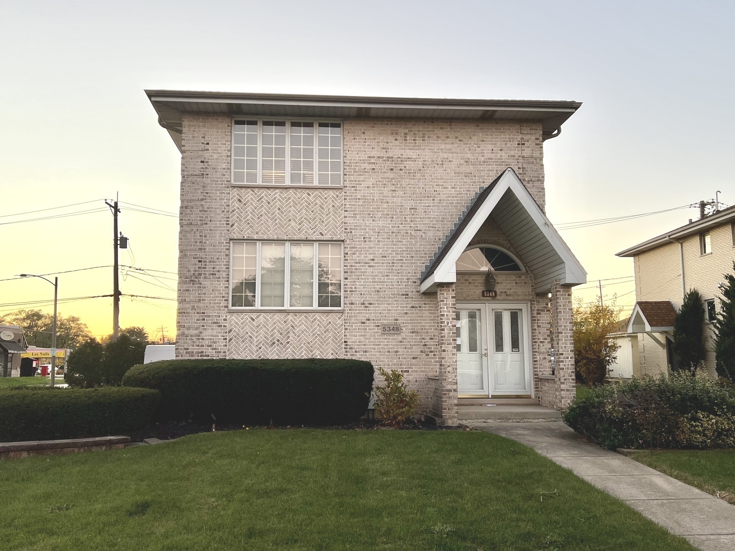 5348 6th Avenue #2, Countryside, IL 60525