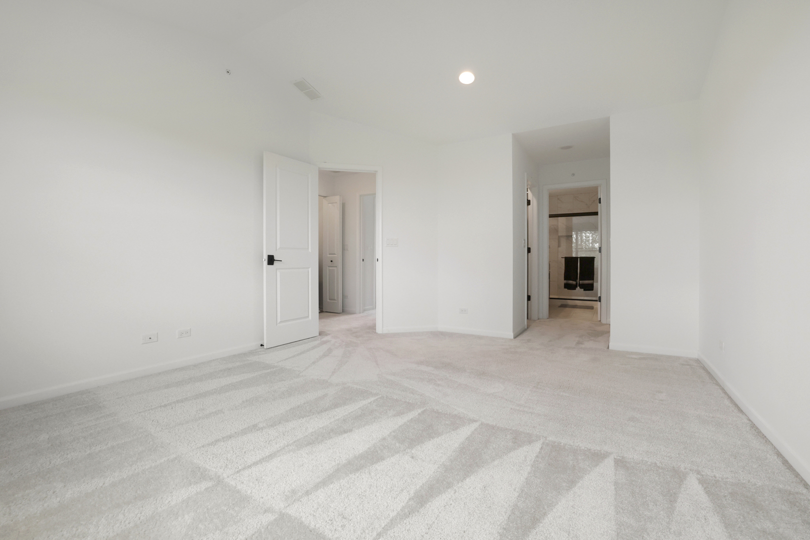 316 Timberleaf Circle, Roselle, IL 60172