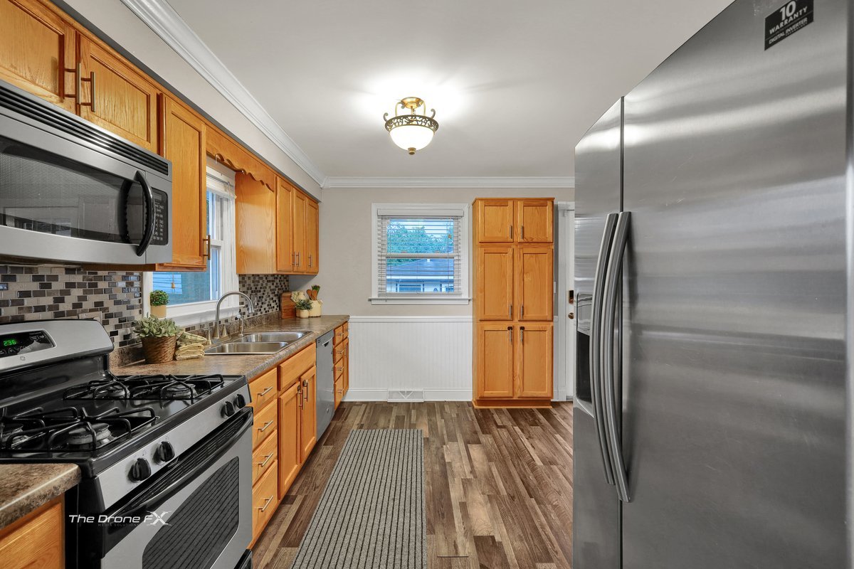 714 Delles Road, Wheaton, IL 60189