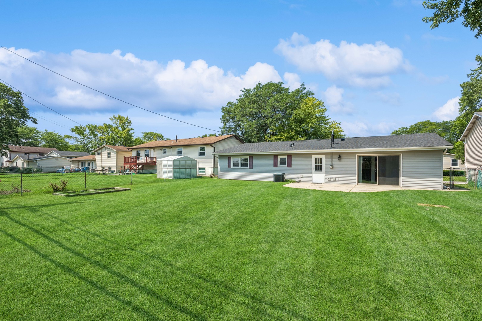 7325 NORTHWAY Drive, Hanover Park, IL 60133