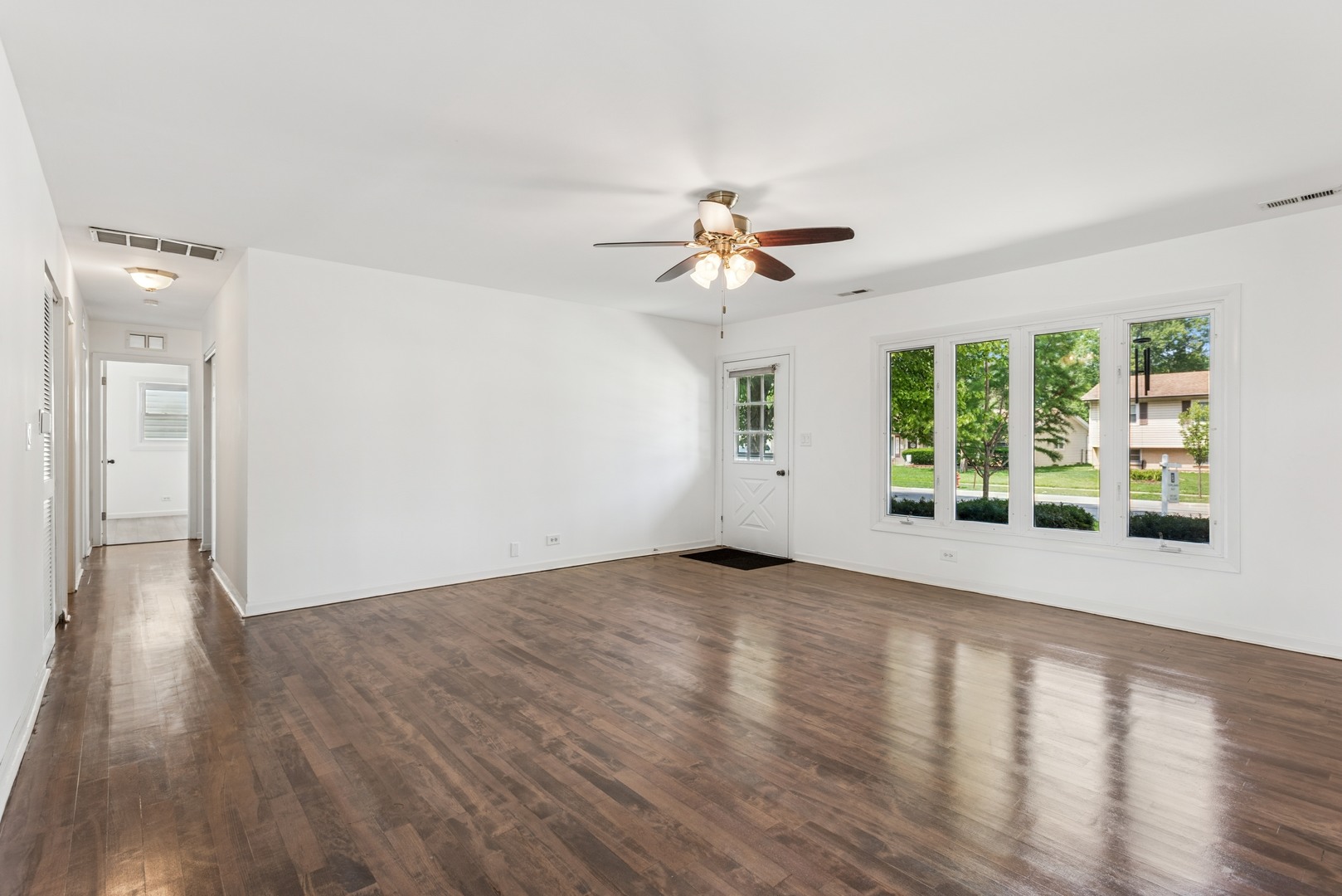 7325 NORTHWAY Drive, Hanover Park, IL 60133