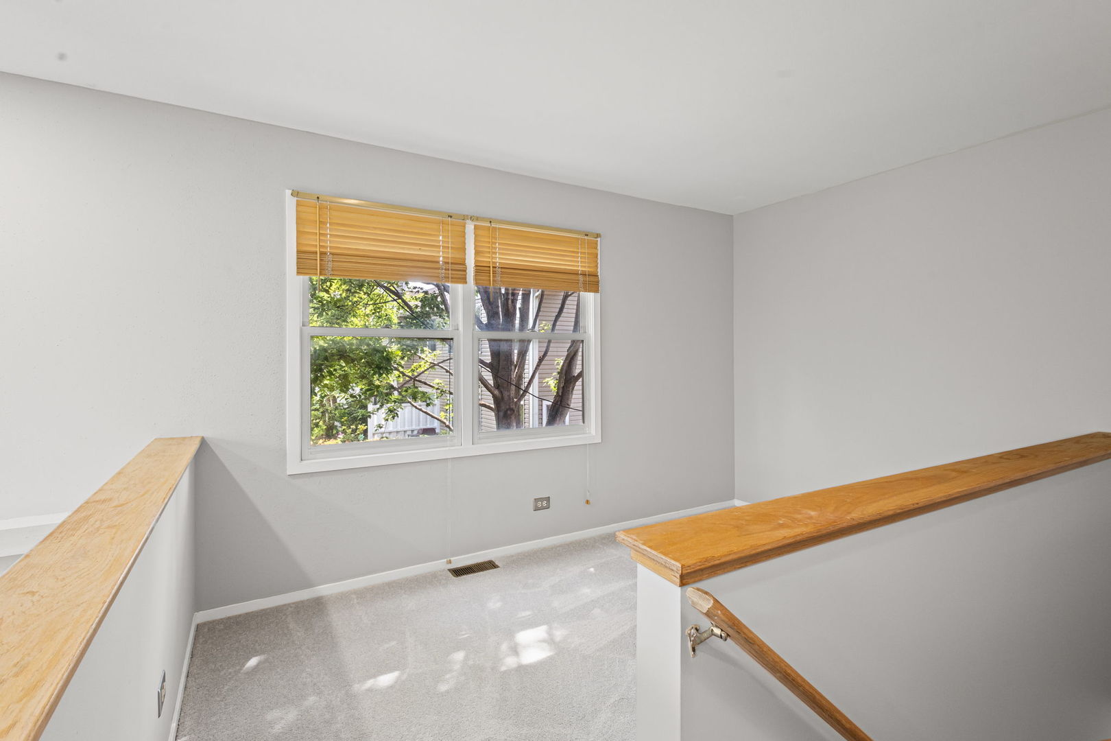 2342 Hamilton Place, Schaumburg, IL 60194