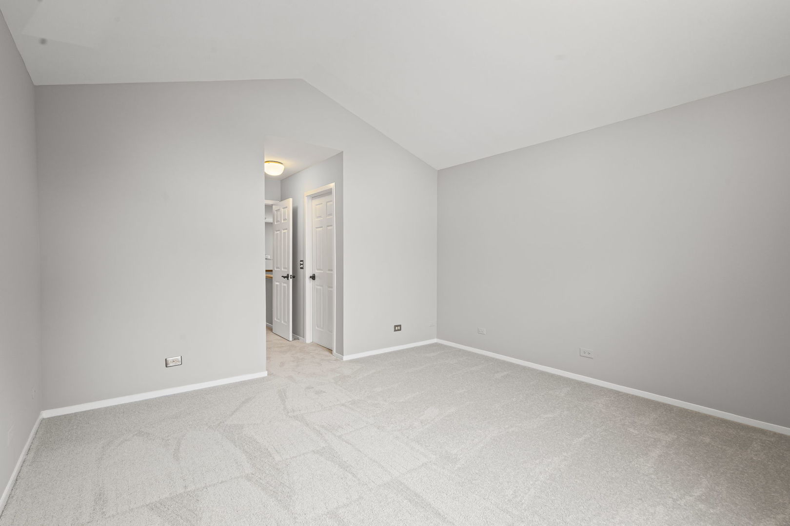 2342 Hamilton Place, Schaumburg, IL 60194