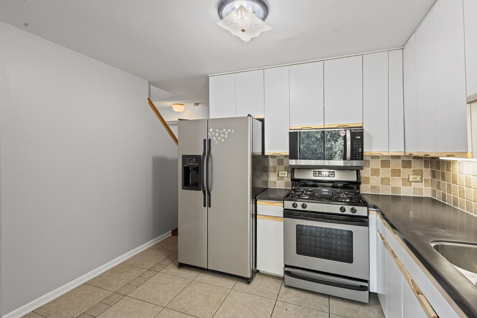 2342 Hamilton Place, Schaumburg, IL 60194