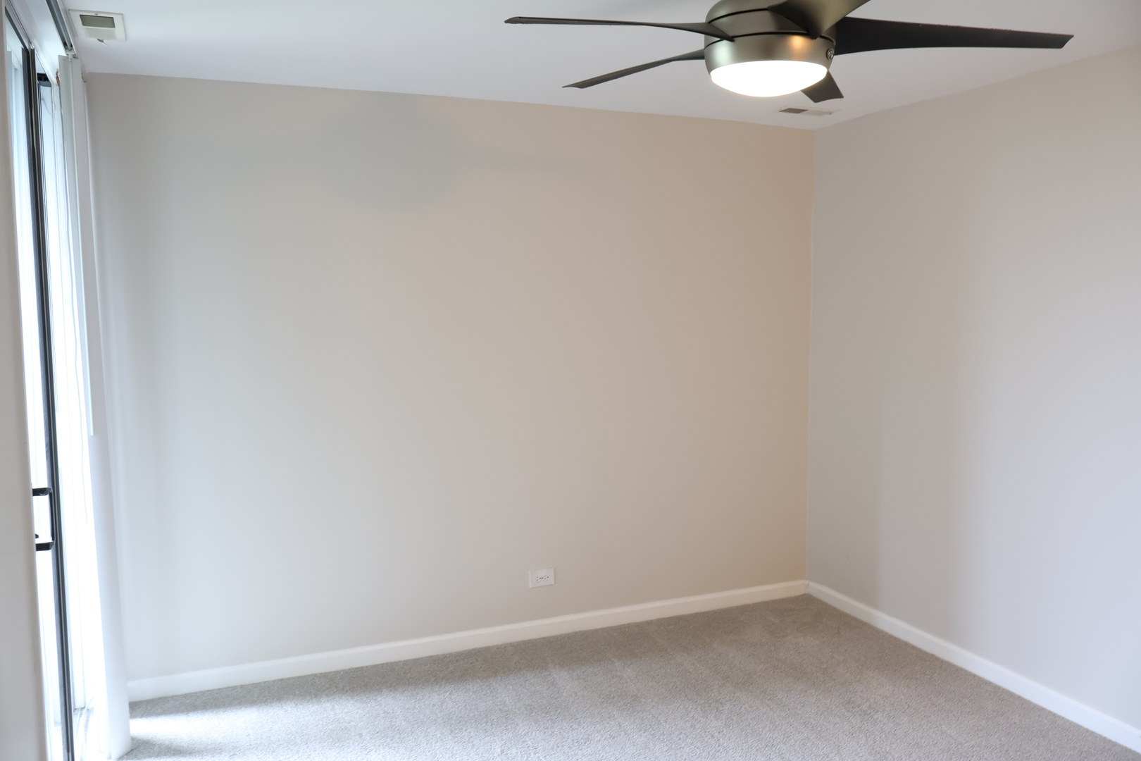 6000 OAKWOOD Drive #6-D, Lisle, IL 60532