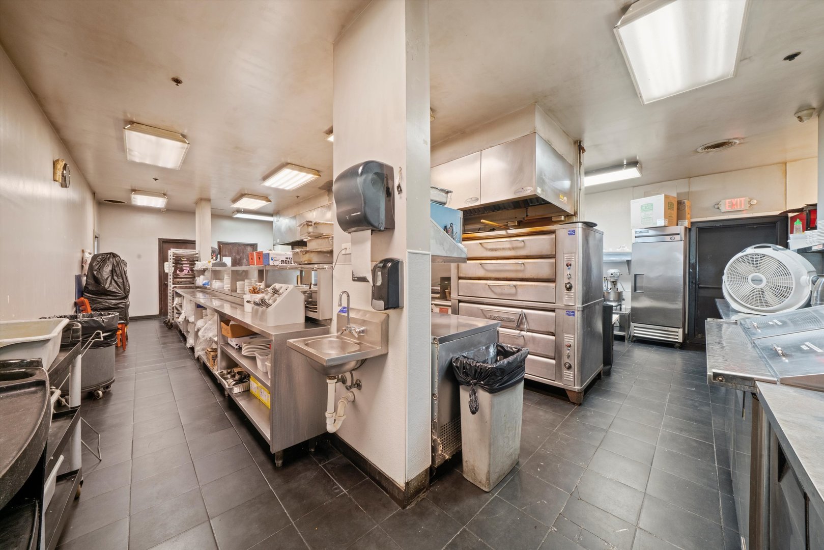14065 S Bell Road, Homer Glen, IL 60491