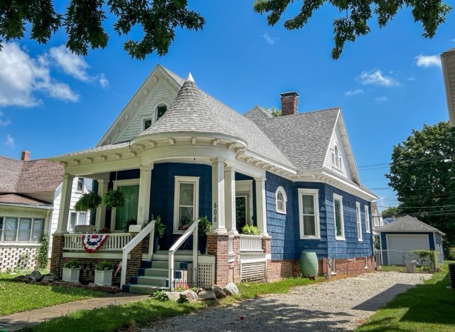 606 N Center Street, Clinton, IL 61727