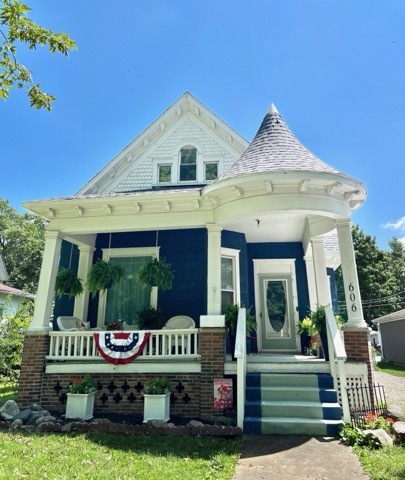 606 N Center Street, Clinton, IL 61727