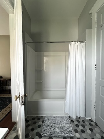 606 N Center Street, Clinton, IL 61727