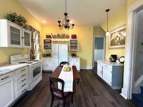 606 N Center Street, Clinton, IL 61727