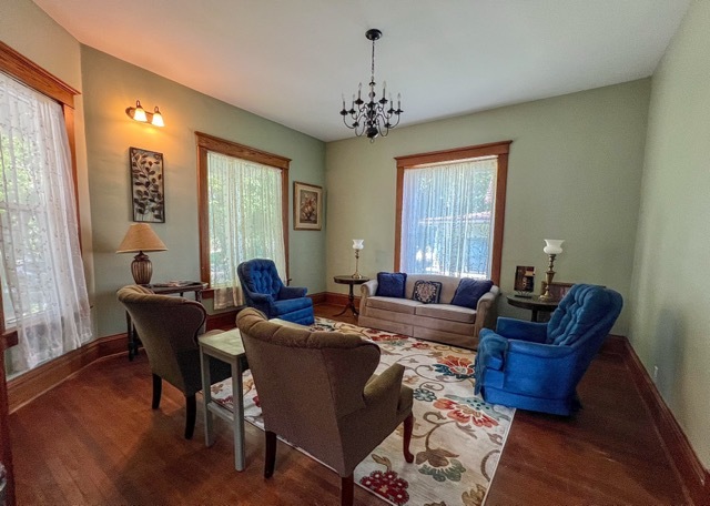 606 N Center Street, Clinton, IL 61727