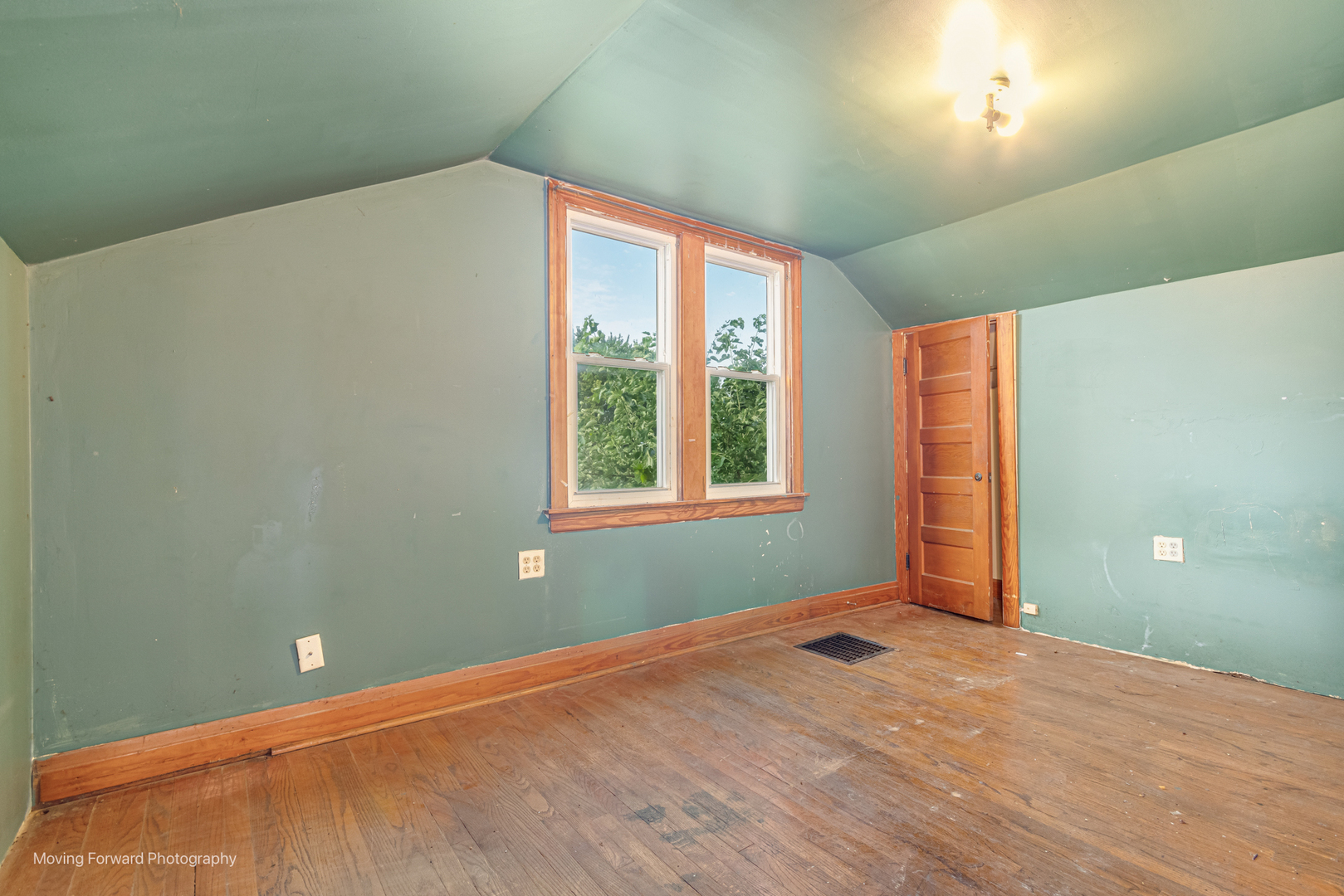 2659 N Mont Clare Avenue, Chicago, IL 60707