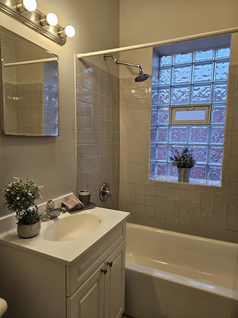 5148 S King Drive #B3, Chicago, IL 60615