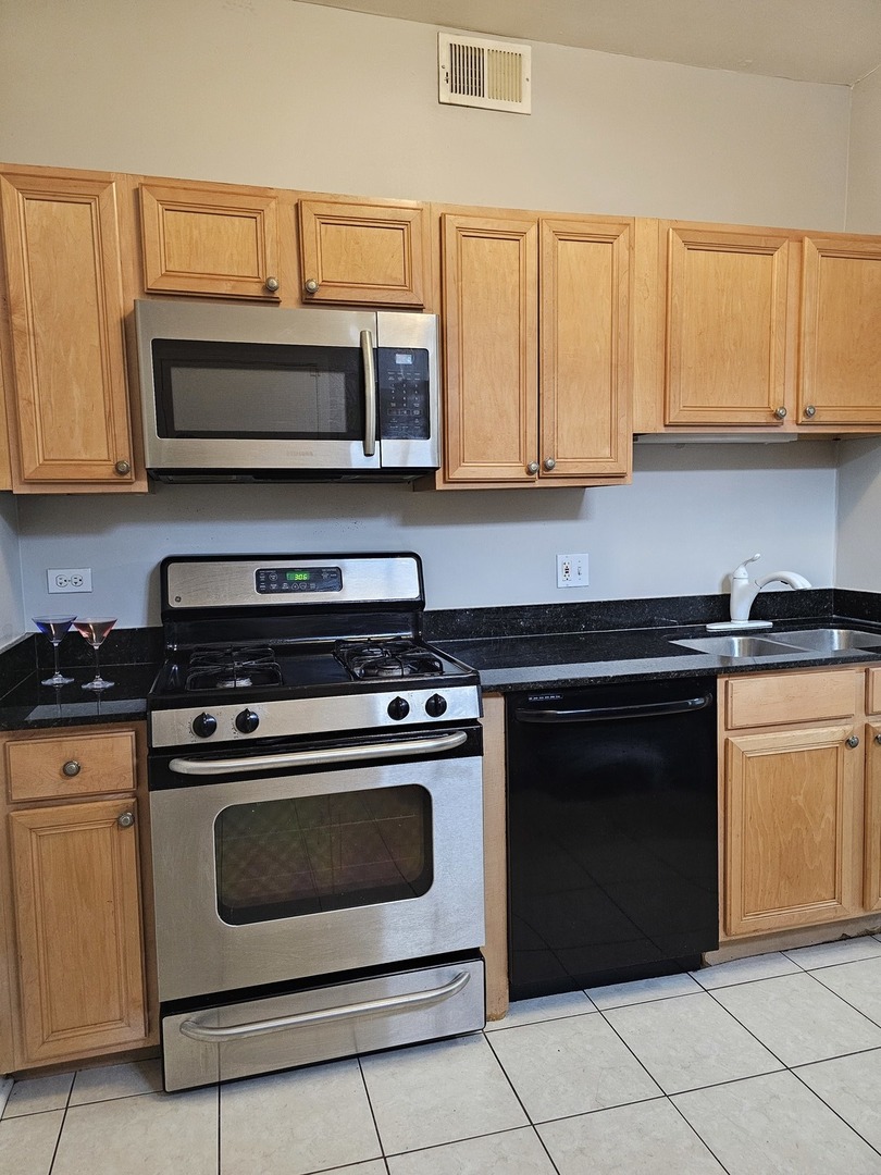 5148 S King Drive #B3, Chicago, IL 60615