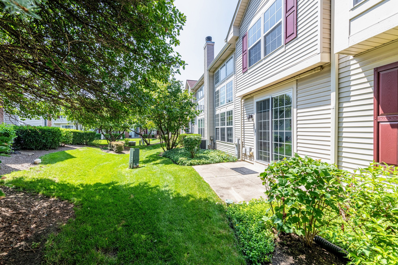 765 Stonewall Court, Schaumburg, IL 60173