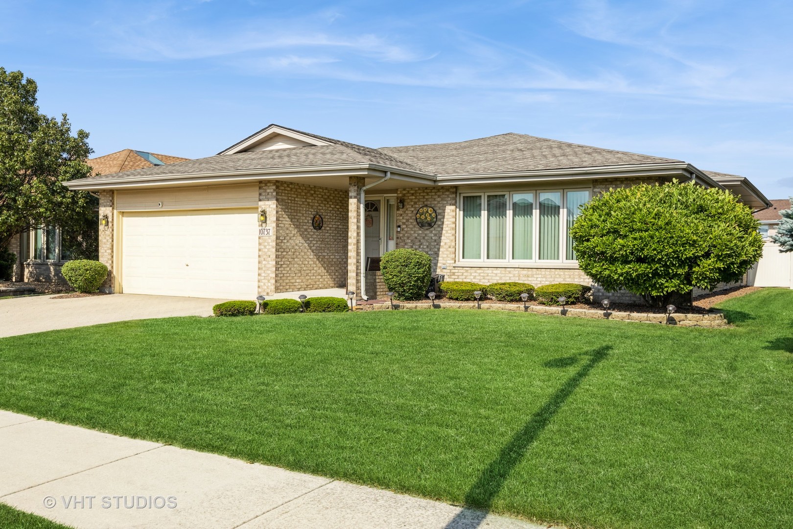 10737 Long Street, Oak Lawn, IL 60453