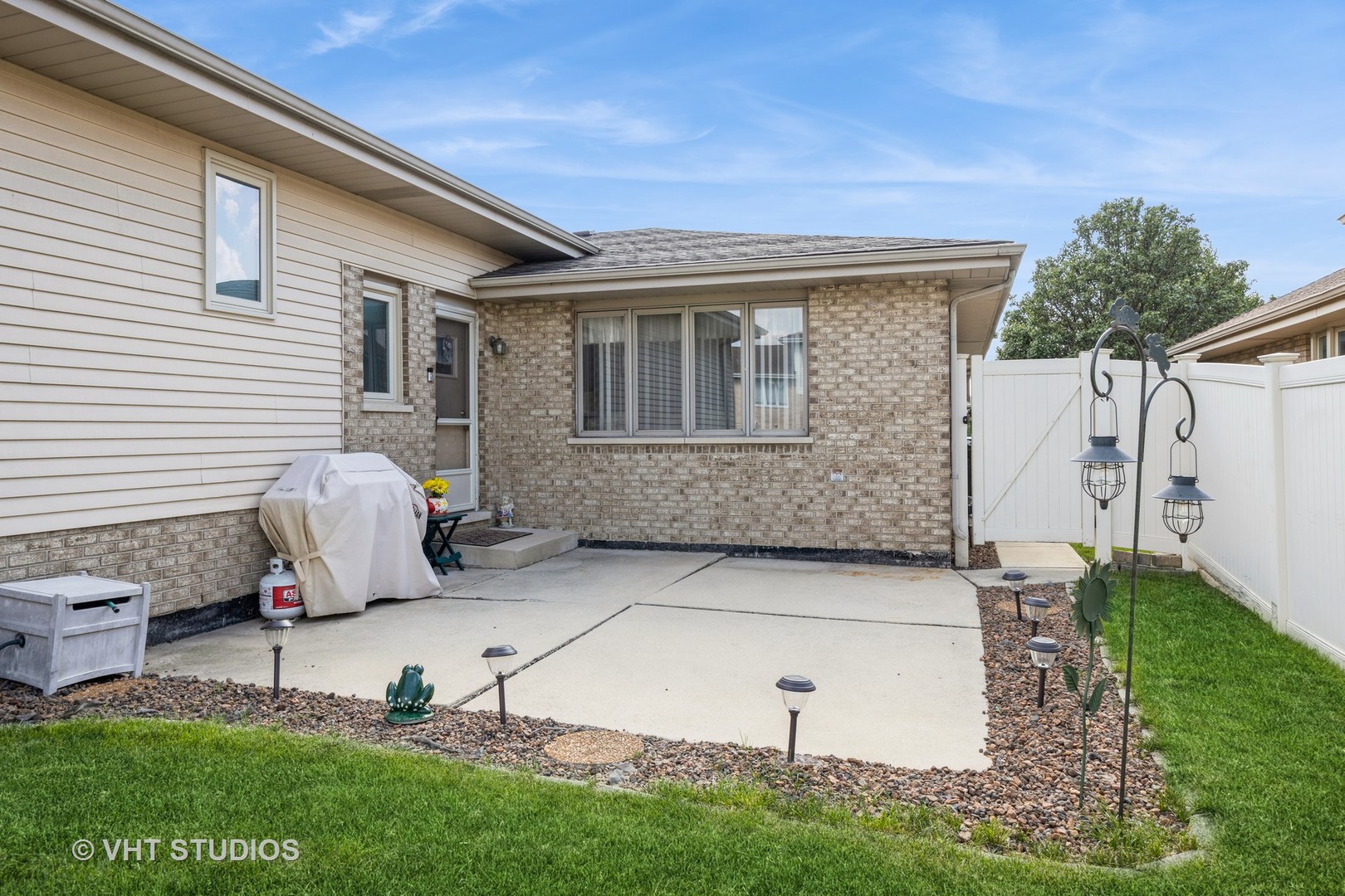 10737 Long Street, Oak Lawn, IL 60453