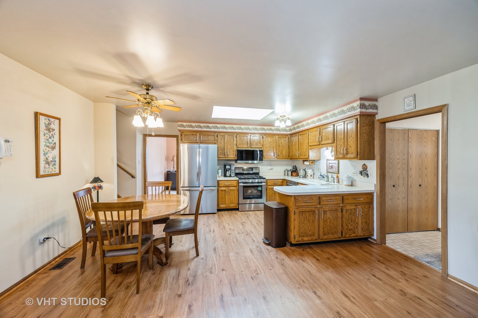 10737 Long Street, Oak Lawn, IL 60453