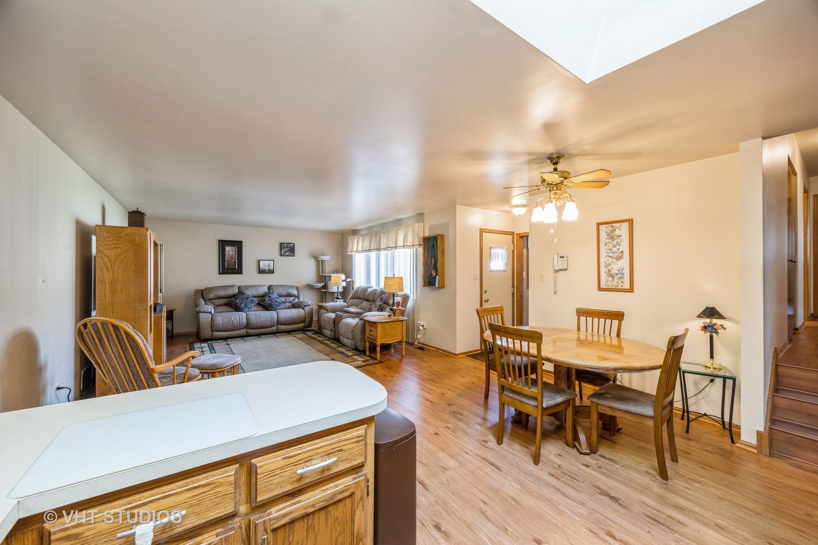 10737 Long Street, Oak Lawn, IL 60453