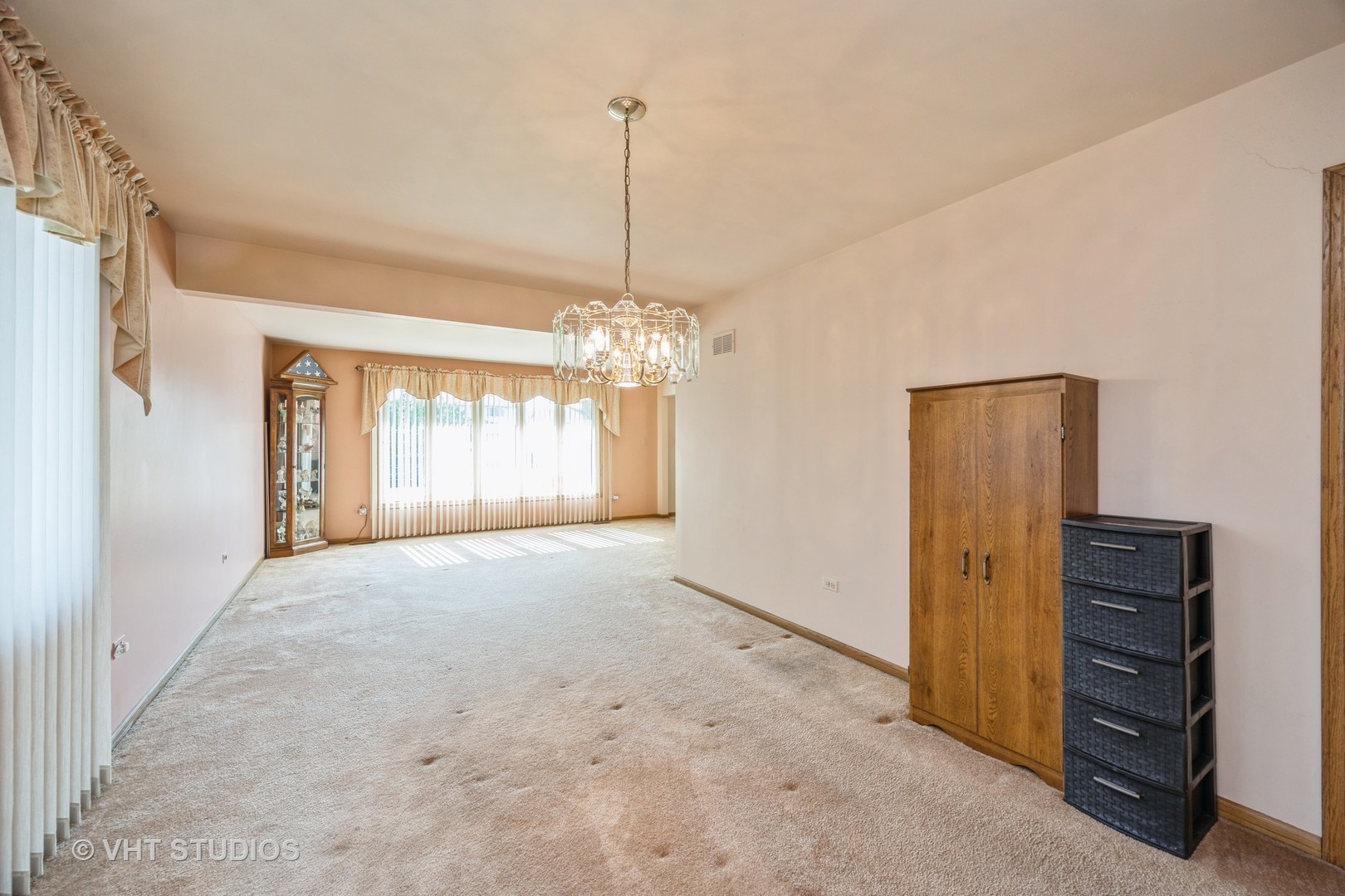 10737 Long Street, Oak Lawn, IL 60453