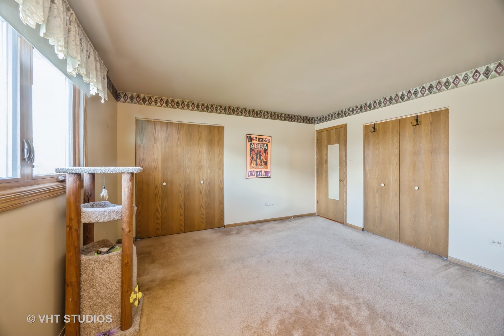 10737 Long Street, Oak Lawn, IL 60453
