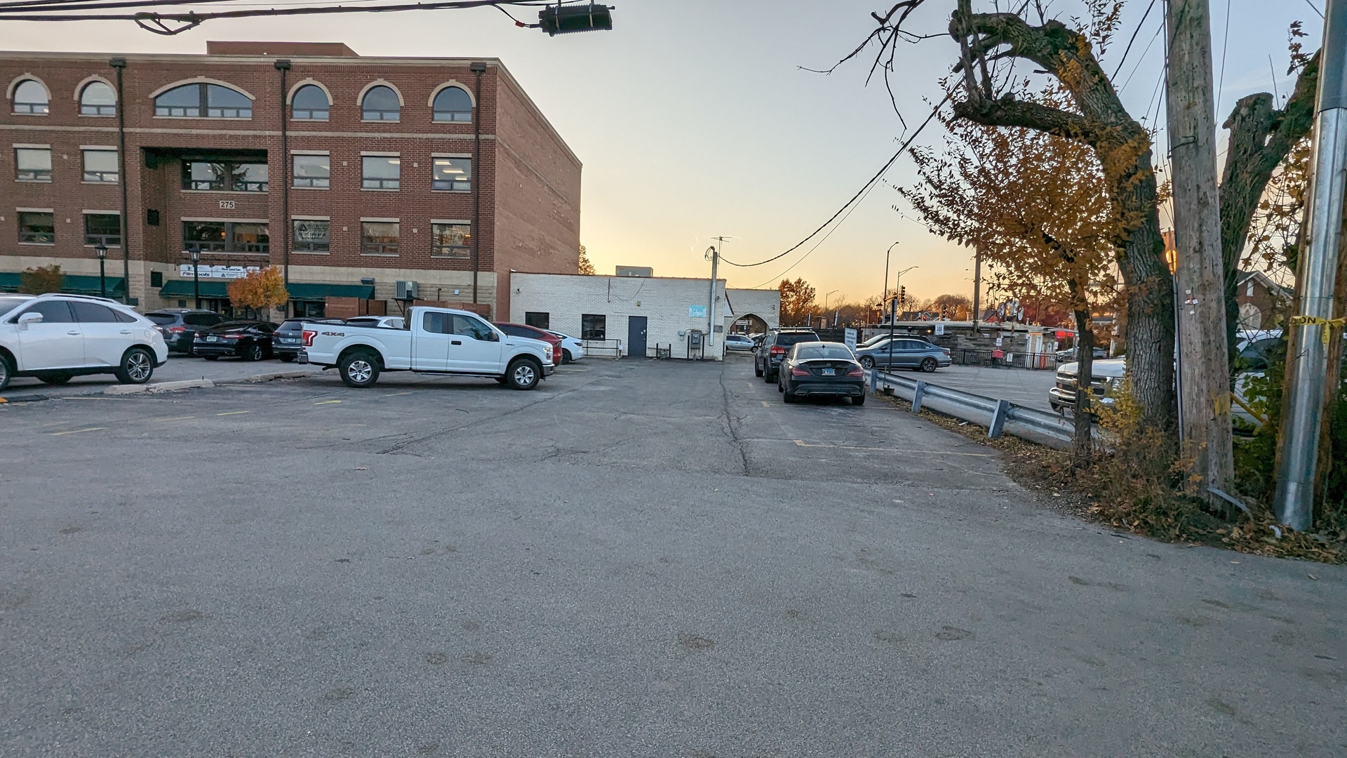 277 N York Street, Elmhurst, IL 60126
