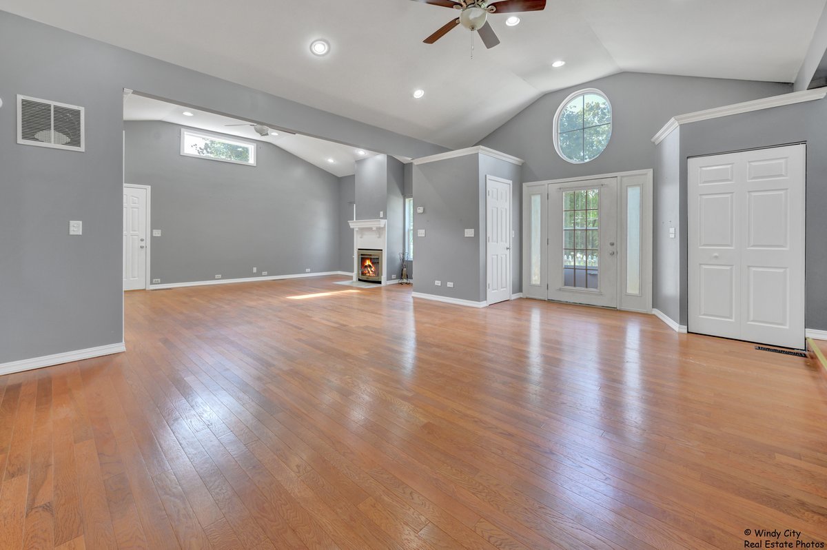3013 Walnut Drive, Wonder Lake, IL 60097