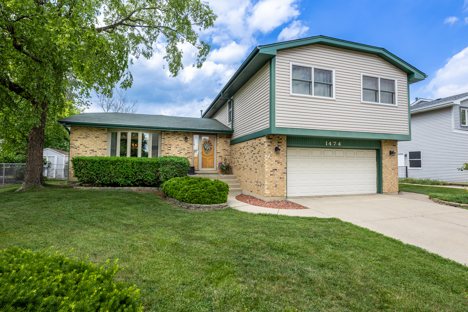 1474 Haar Lane, Elk Grove Village, IL 60007