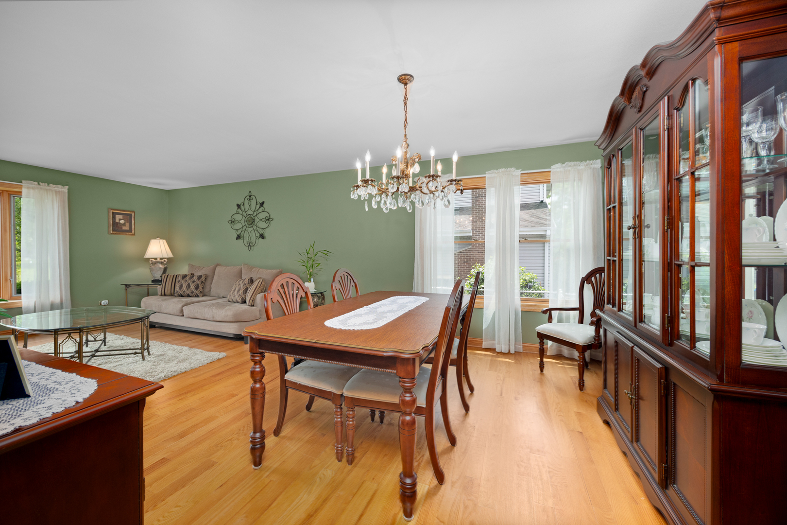 1474 Haar Lane, Elk Grove Village, IL 60007