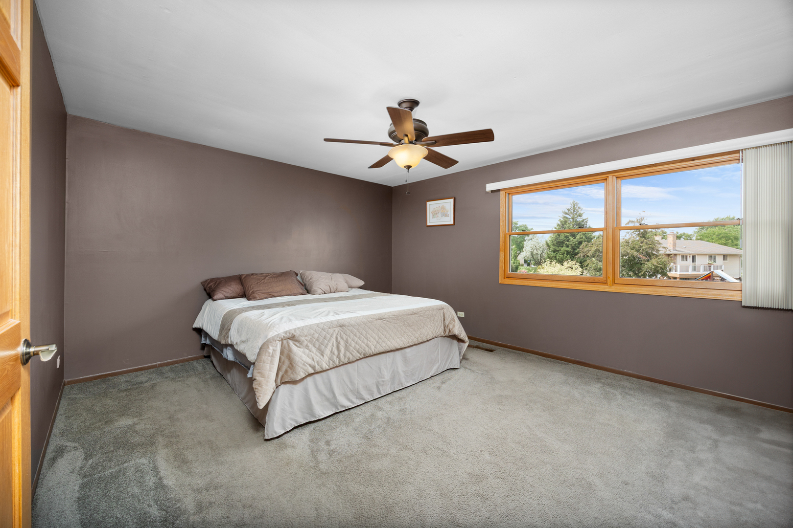 1474 Haar Lane, Elk Grove Village, IL 60007