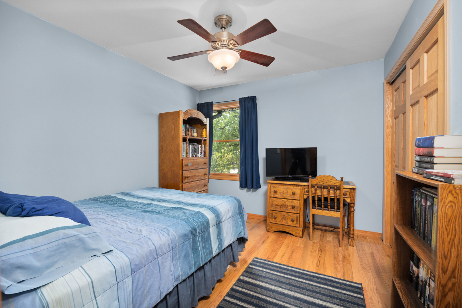 1474 Haar Lane, Elk Grove Village, IL 60007