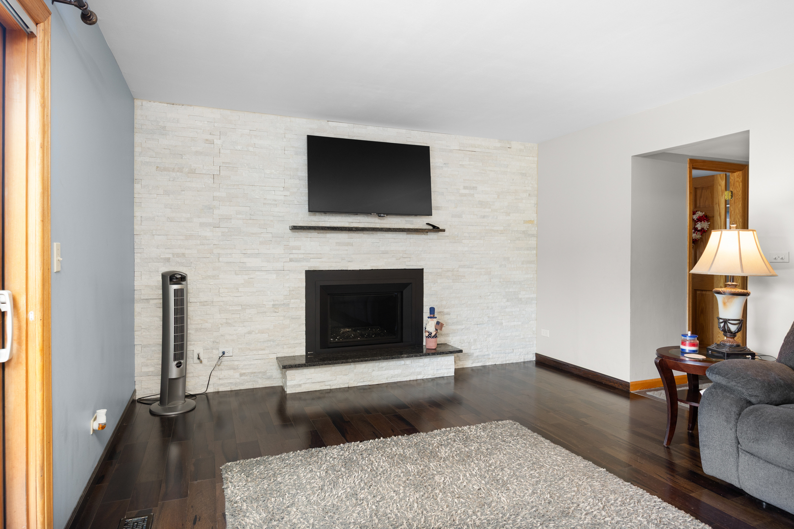 1474 Haar Lane, Elk Grove Village, IL 60007