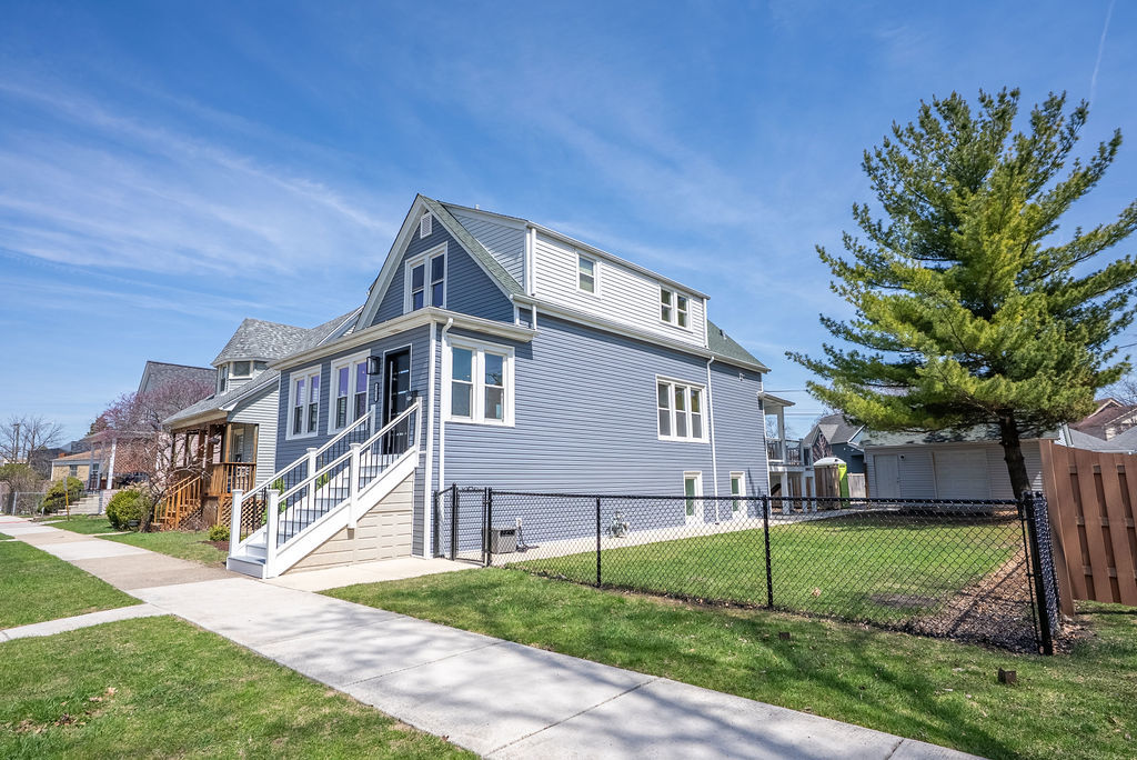 3617 Park Avenue, Brookfield, IL 60513