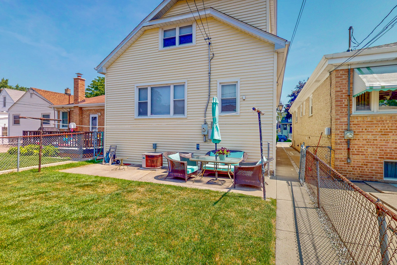 4130 N Oketo Avenue, Norridge, IL 60706