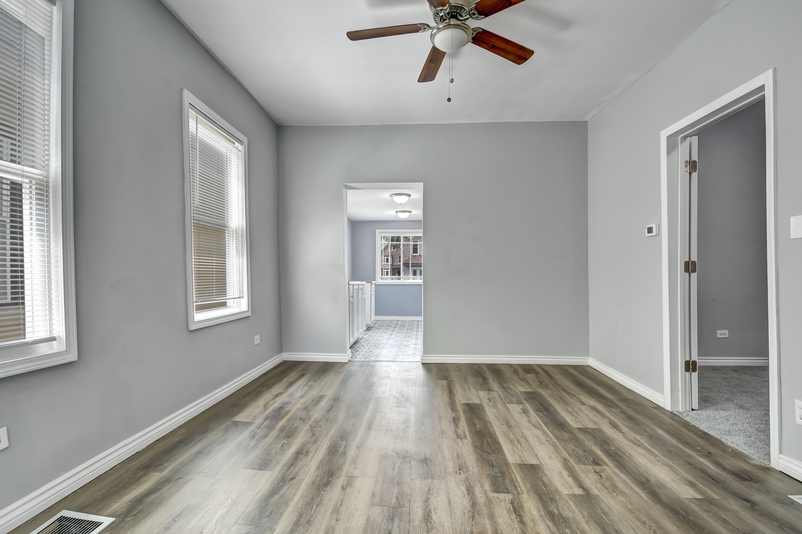 6336 S Saint Lawrence Avenue, Chicago, IL 60637
