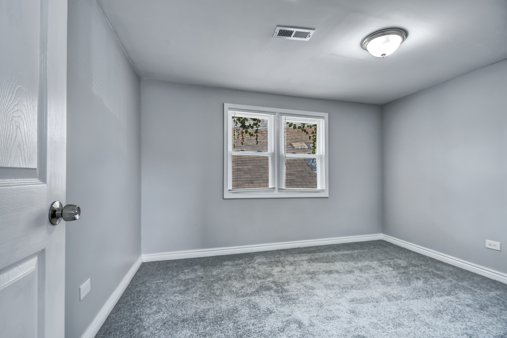 6336 S Saint Lawrence Avenue, Chicago, IL 60637