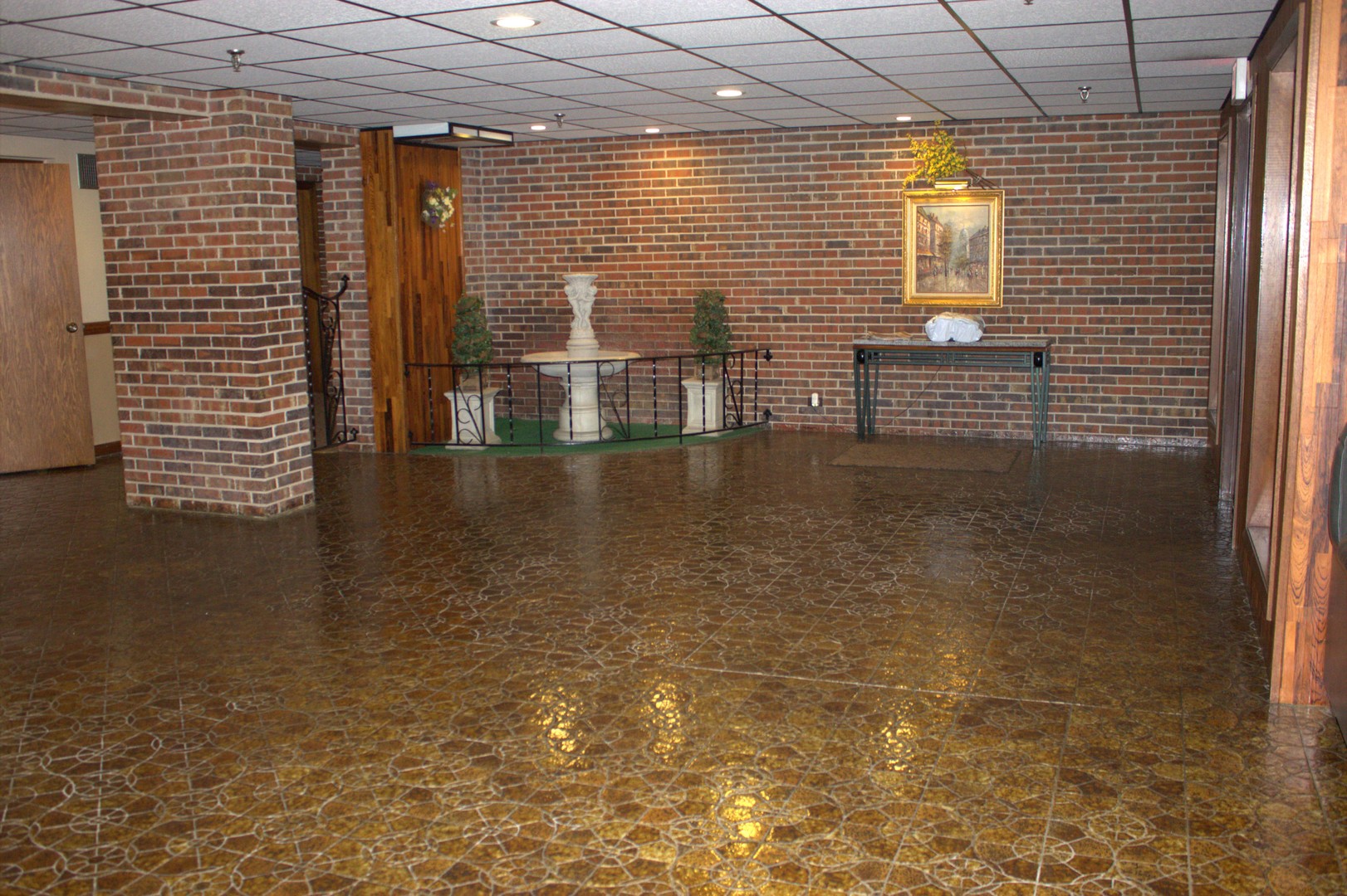 121 S Spruce Avenue #308, Wood Dale, IL 60191
