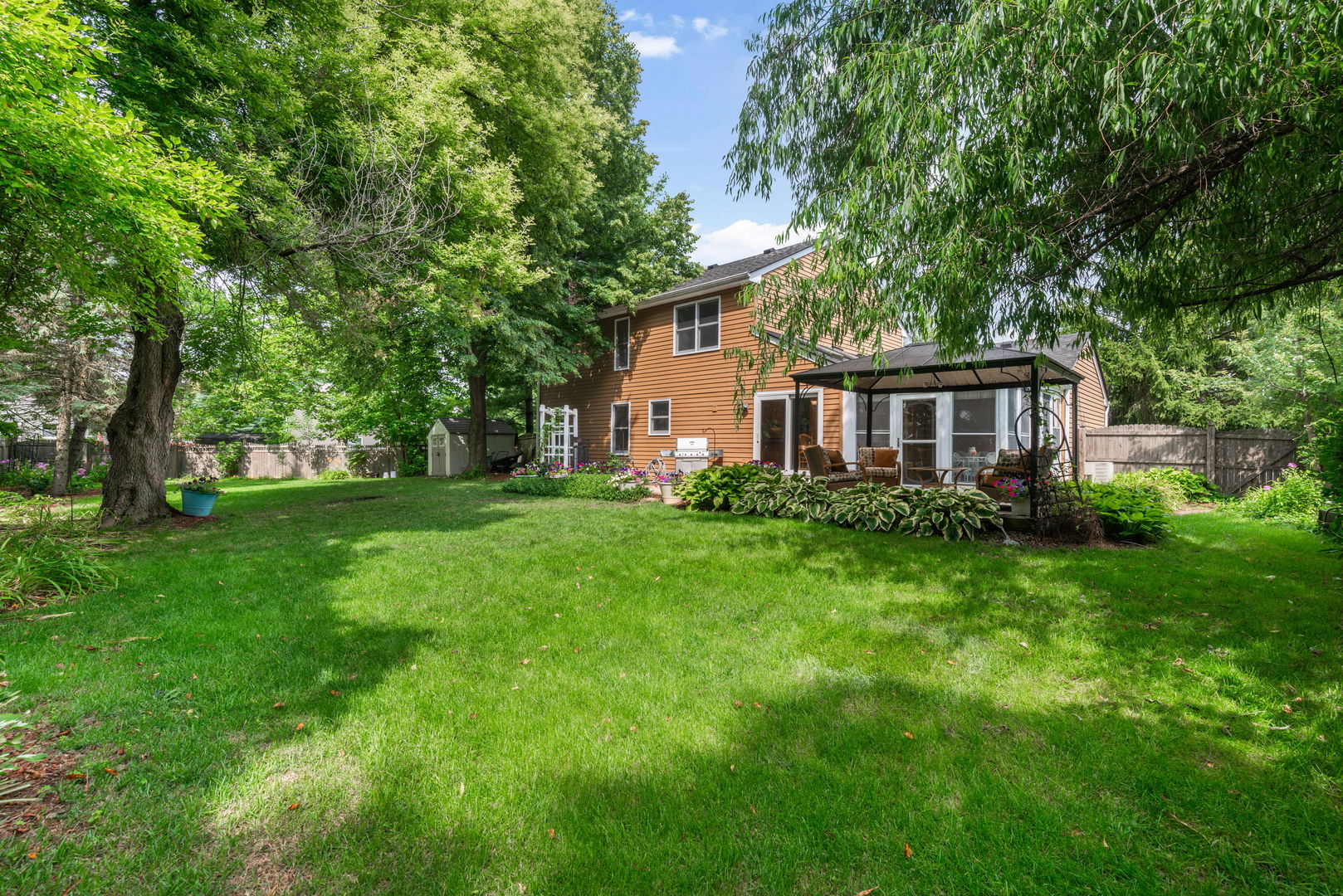 1419 Issel Court, Batavia, IL 60510
