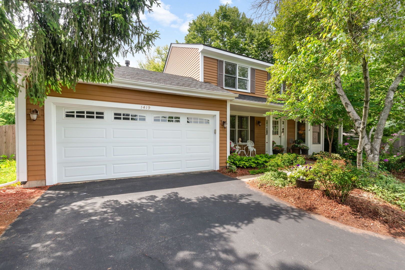 1419 Issel Court, Batavia, IL 60510