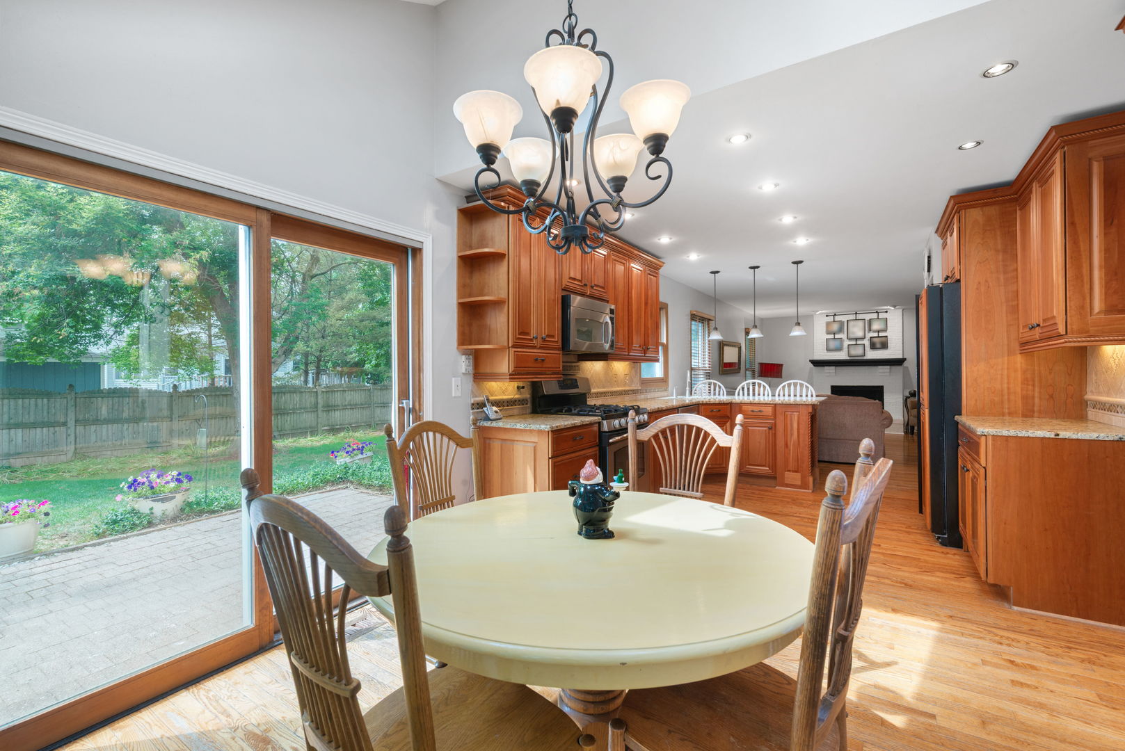 1419 Issel Court, Batavia, IL 60510