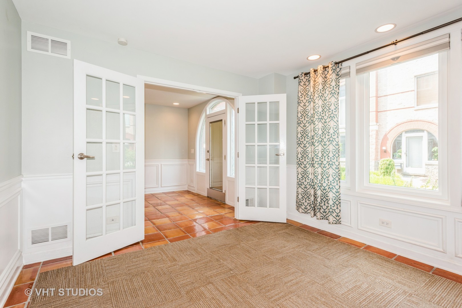 235 S Marion Street #C, Oak Park, IL 60302